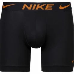 Nike · ESSENTIAL MICRO