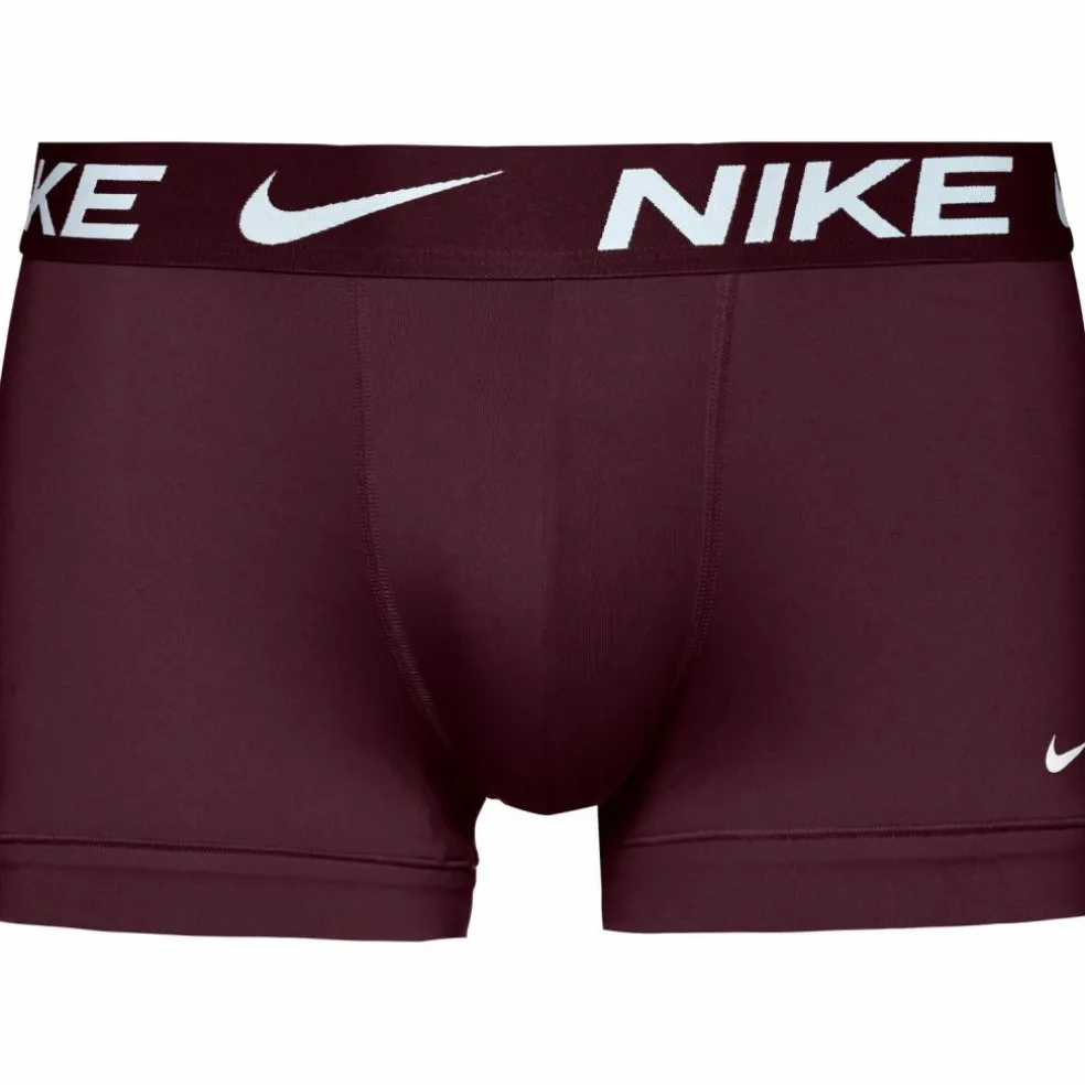 Nike · Essential Micro