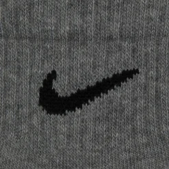 Nike · EVERYDAY