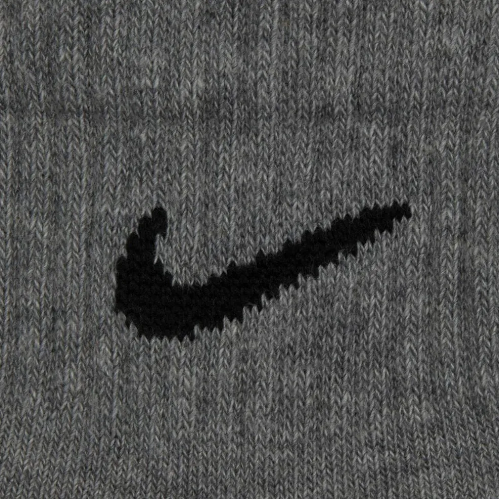 Nike · EVERYDAY