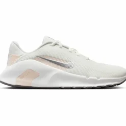 Nike · FLEX