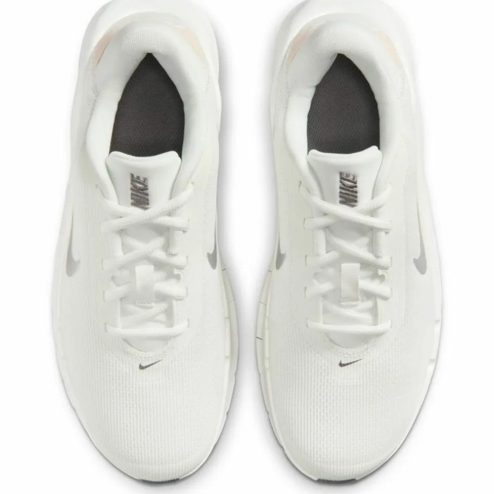 Nike · FLEX