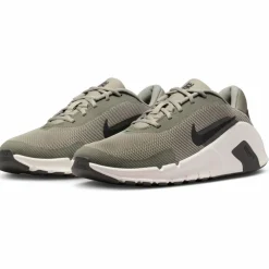 Nike · FLEX TRAIN