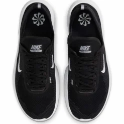 Nike · FREE 2025