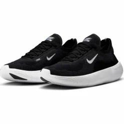 Nike · FREE 2025