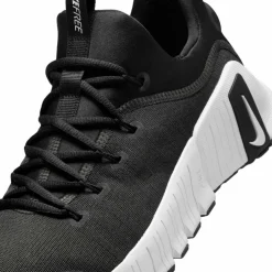 Nike · FREE METCON 6