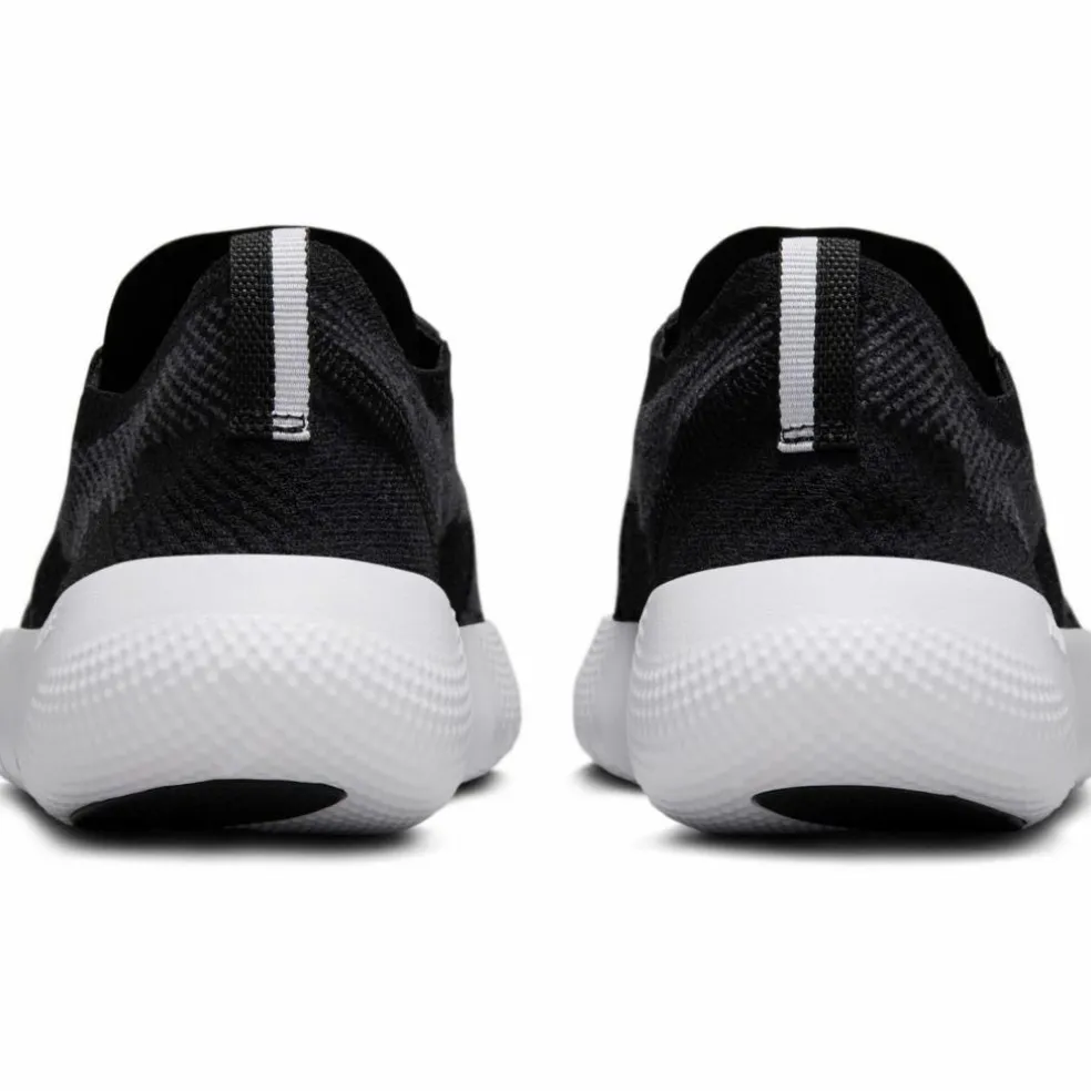 Nike · Free RN