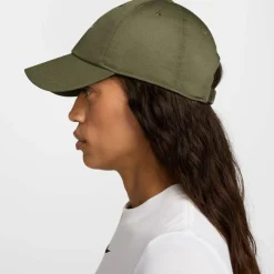 Nike · Futura Wash