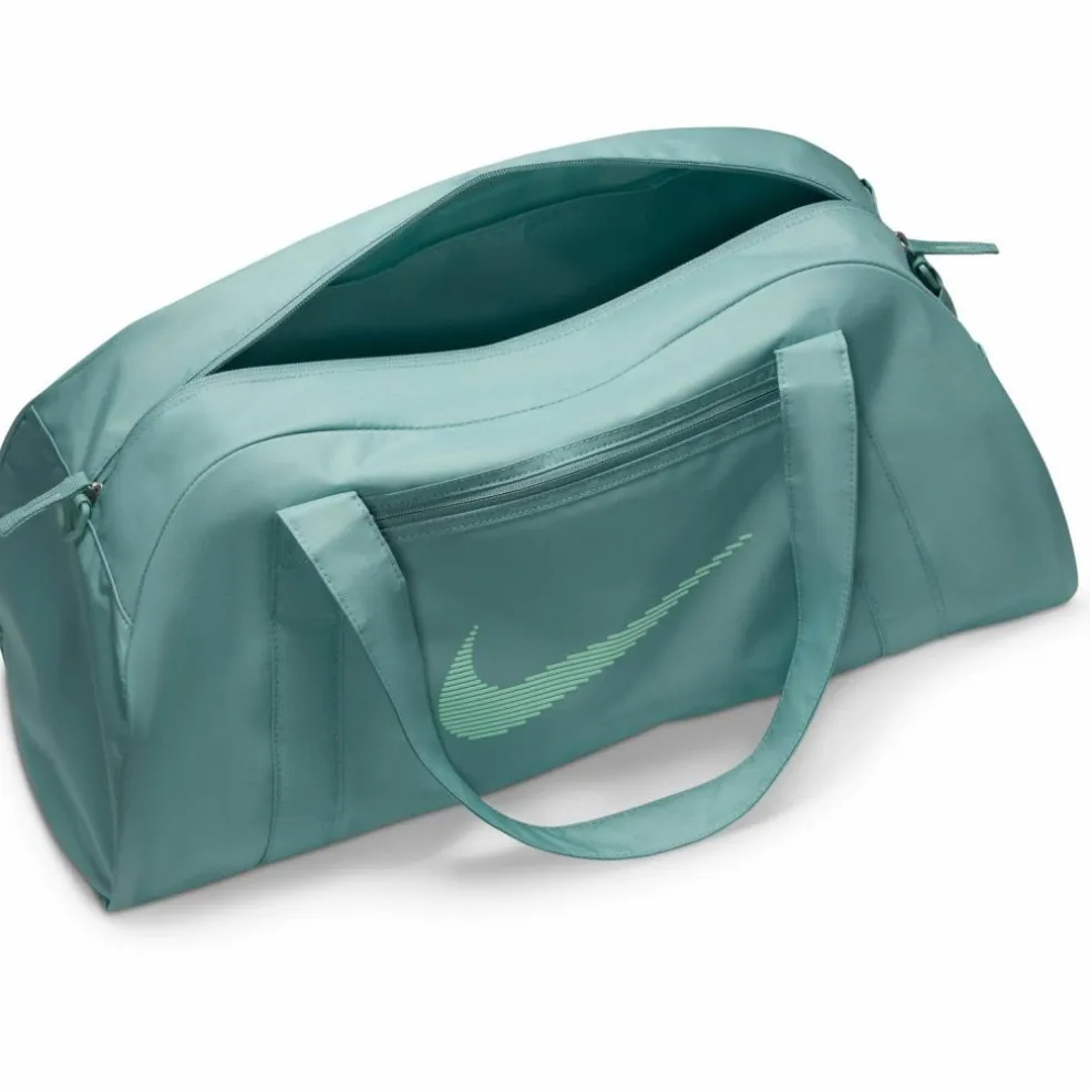 Nike · Gym Club