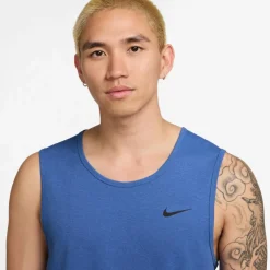 Nike · HYVERSE