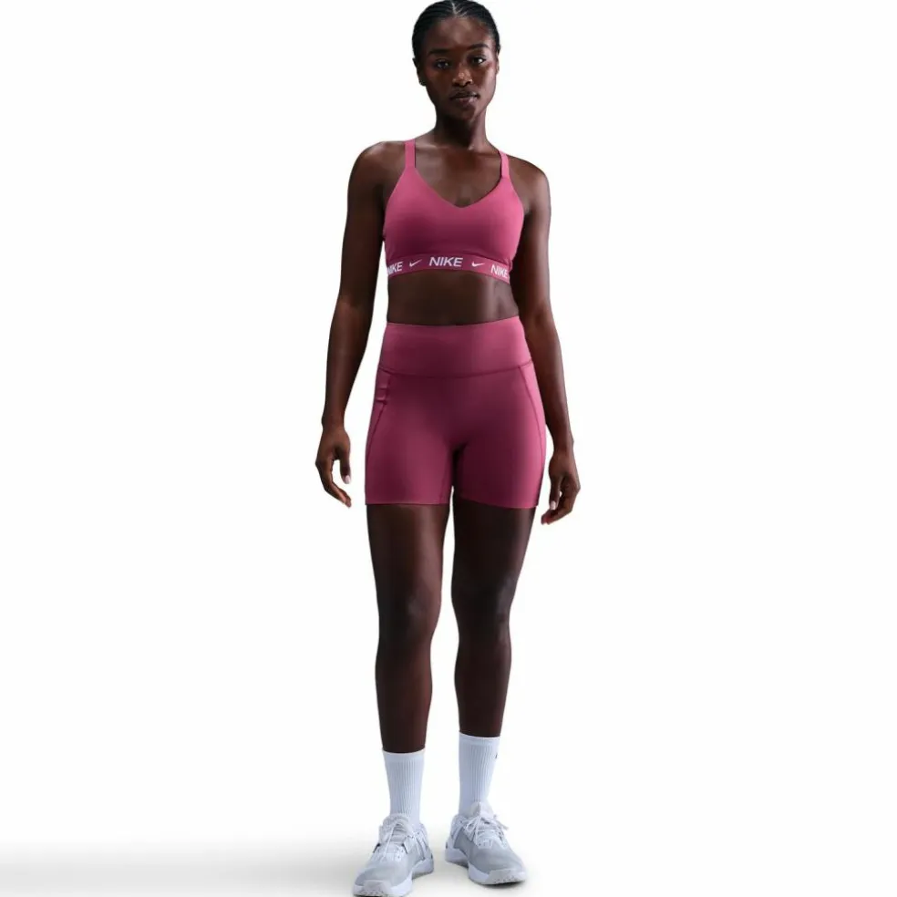 Nike · Indy