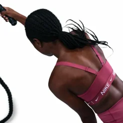 Nike · Indy