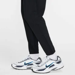 Nike · Initiator