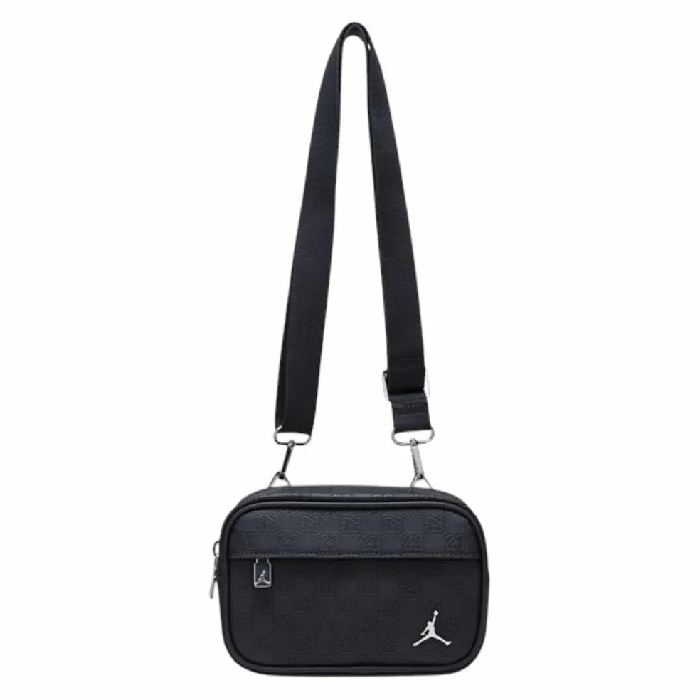 Nike · Jam Monogram Camera Tasche