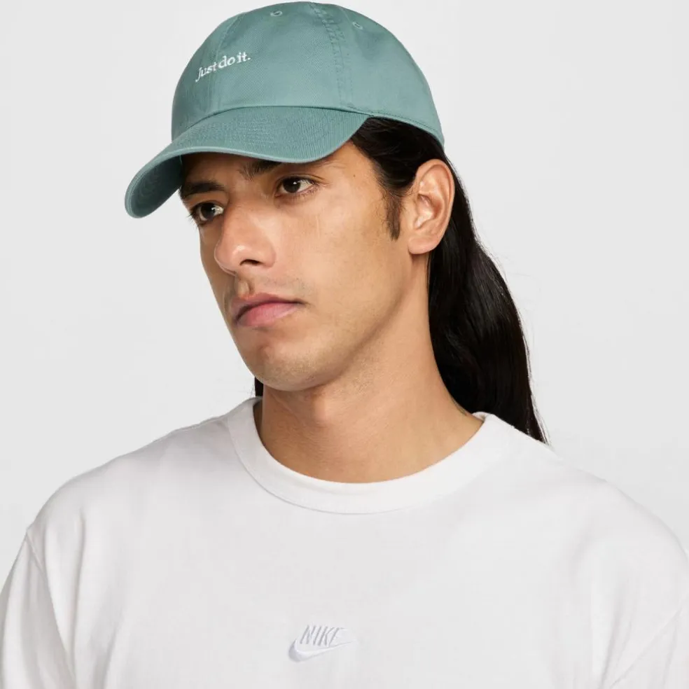 Nike · JDI