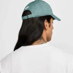 Nike · JDI