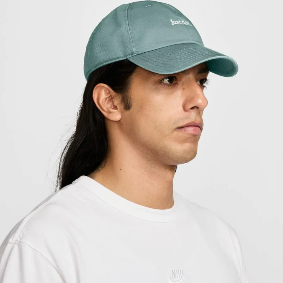 Nike · JDI