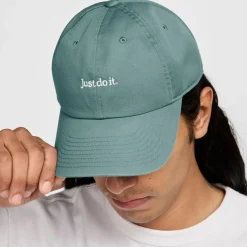 Nike · JDI