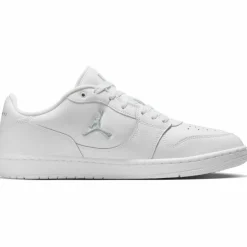 Nike · JORDAN COURT CONNECT