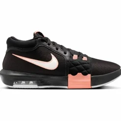 Nike · LEBRON WITNESS VIII