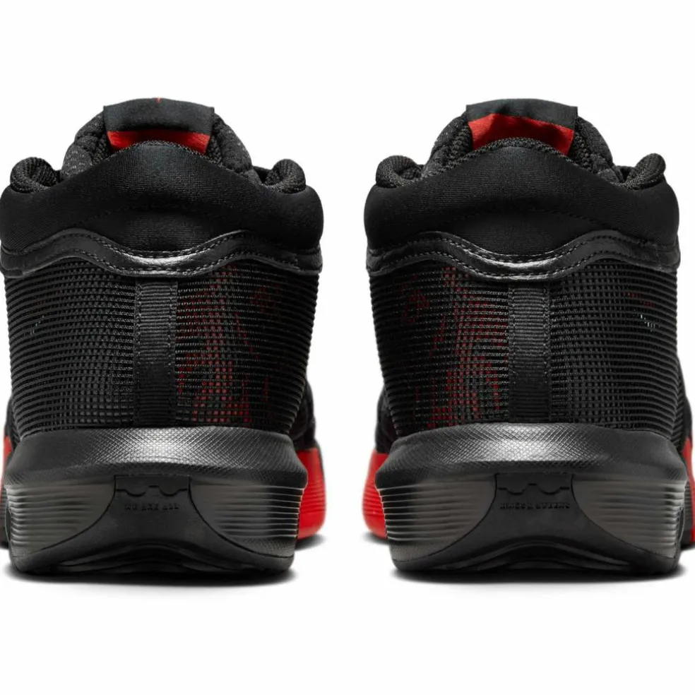 Nike · LEBRON WITNESS VIII