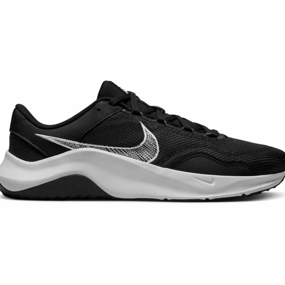 Nike · LEGEND ESSENTIAL 3 NEXT NATURE
