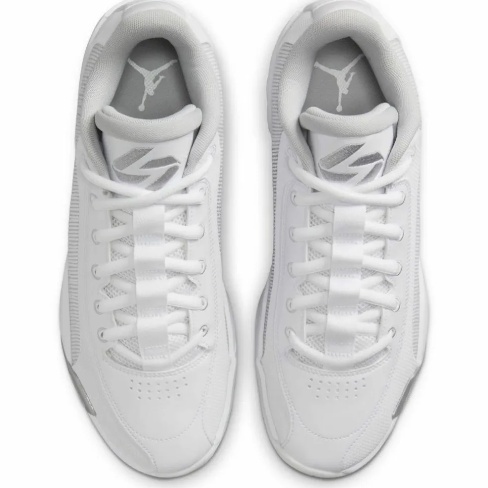 Nike · LUKA .77