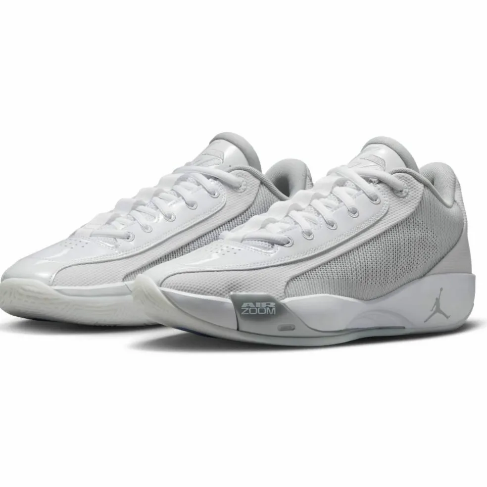 Nike · LUKA .77