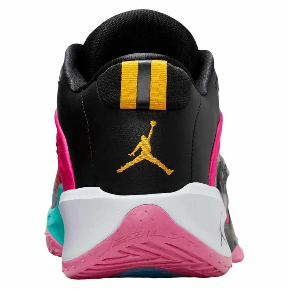 Nike · Luka 3 Imaginarium