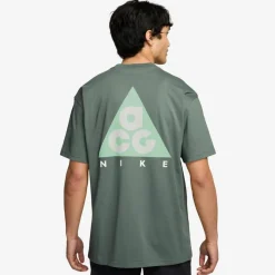 Nike · M90