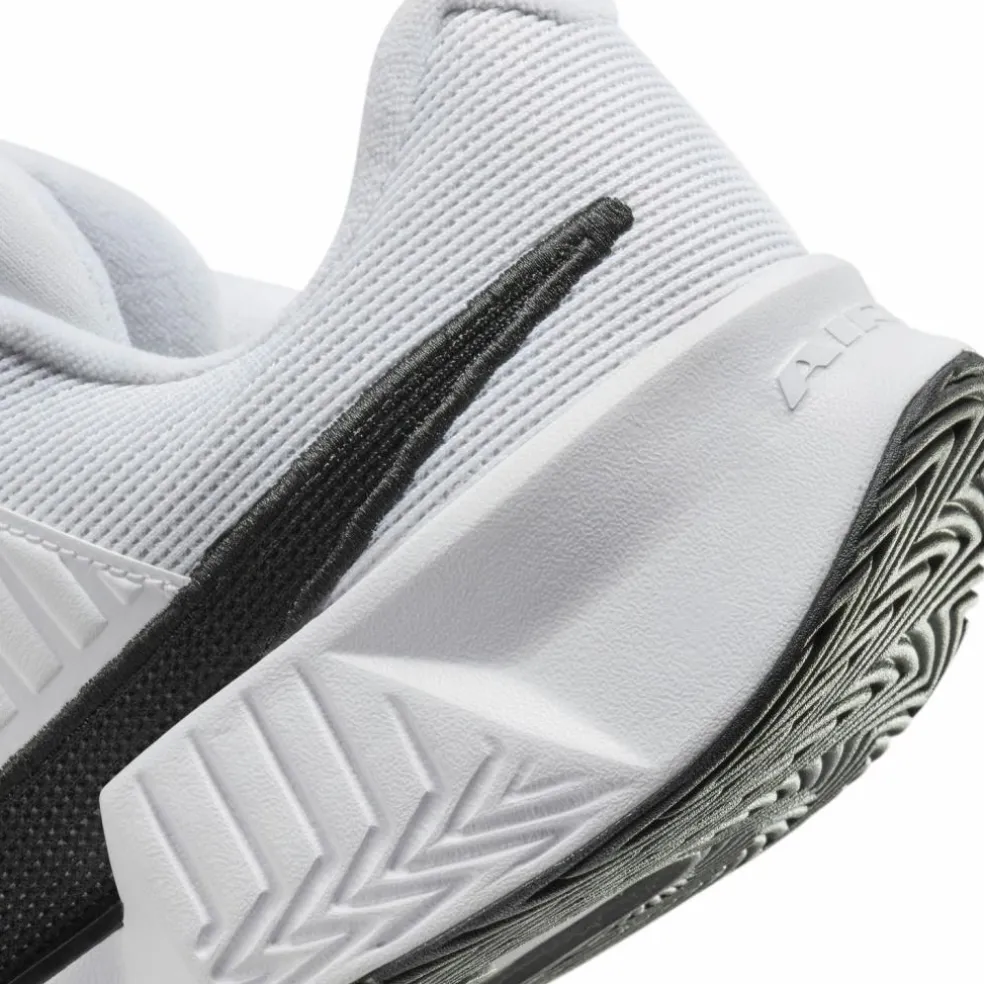 Nike · M ZOOM GP CHALLENGE PRO HC