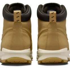Nike · MANOA