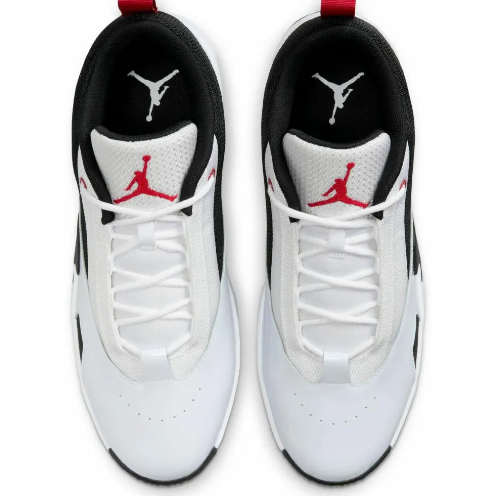 Nike · MAX AURA 6