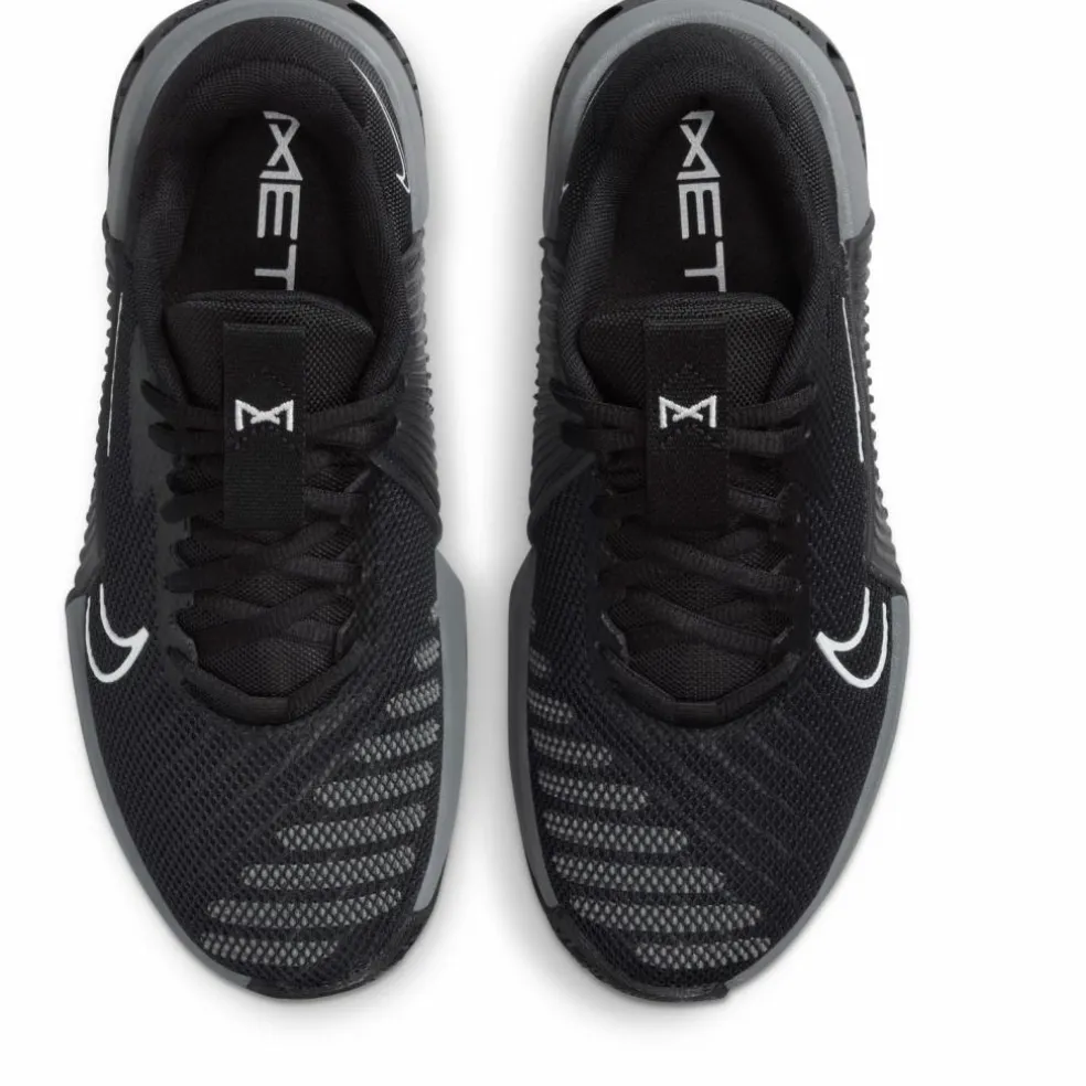 Nike · Metcon 9