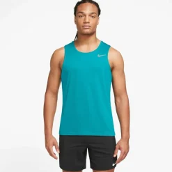Nike · Miler
