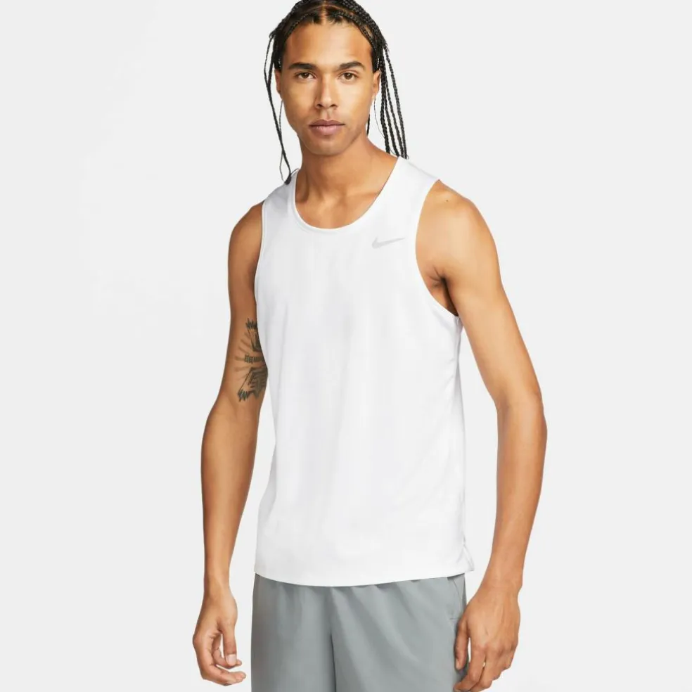 Nike · MILER