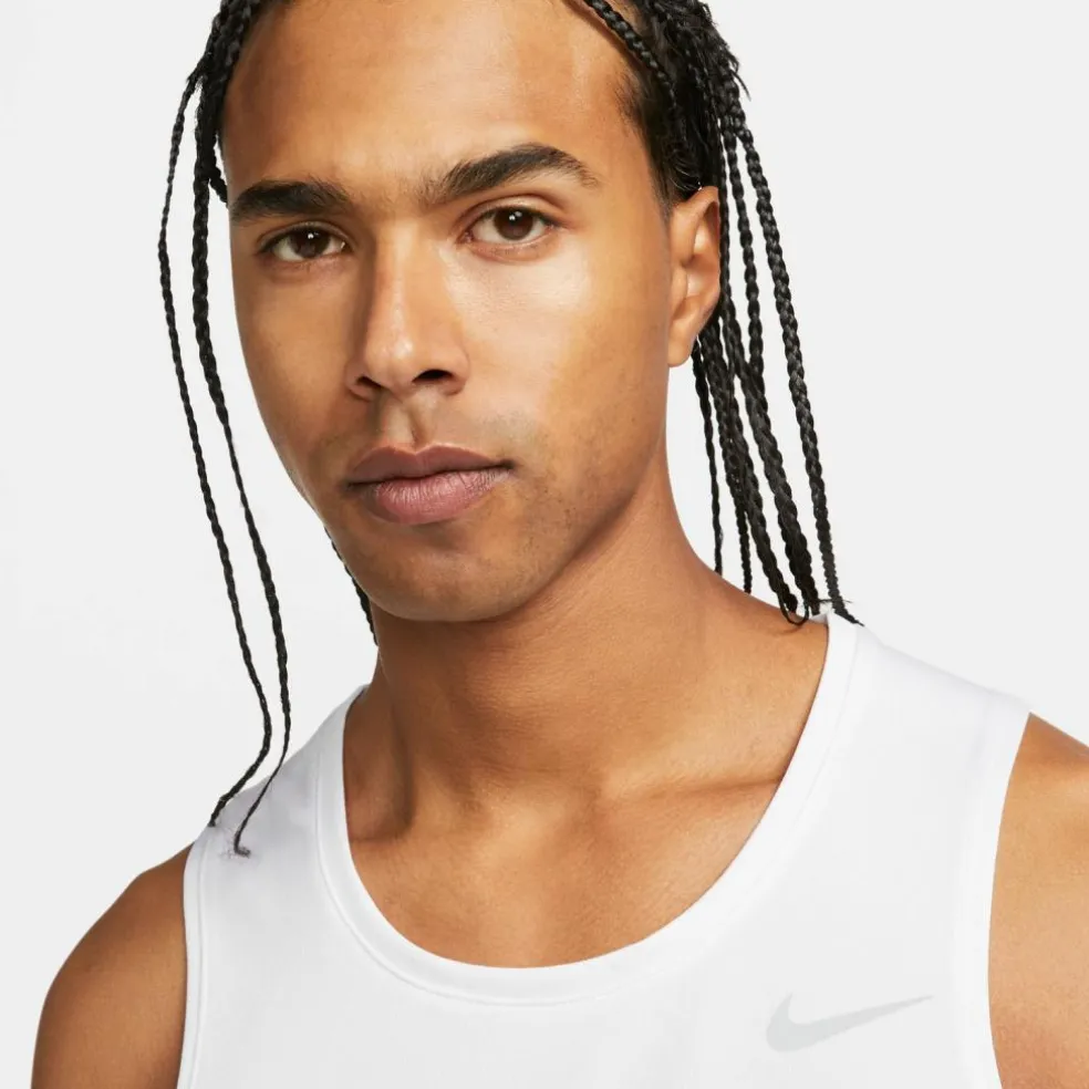Nike · MILER