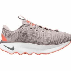 Nike · Motiva