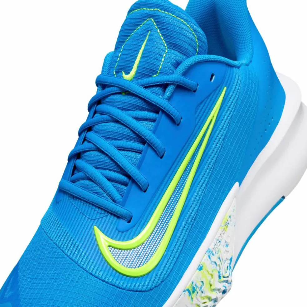 Nike · NIKE PRECISION VII