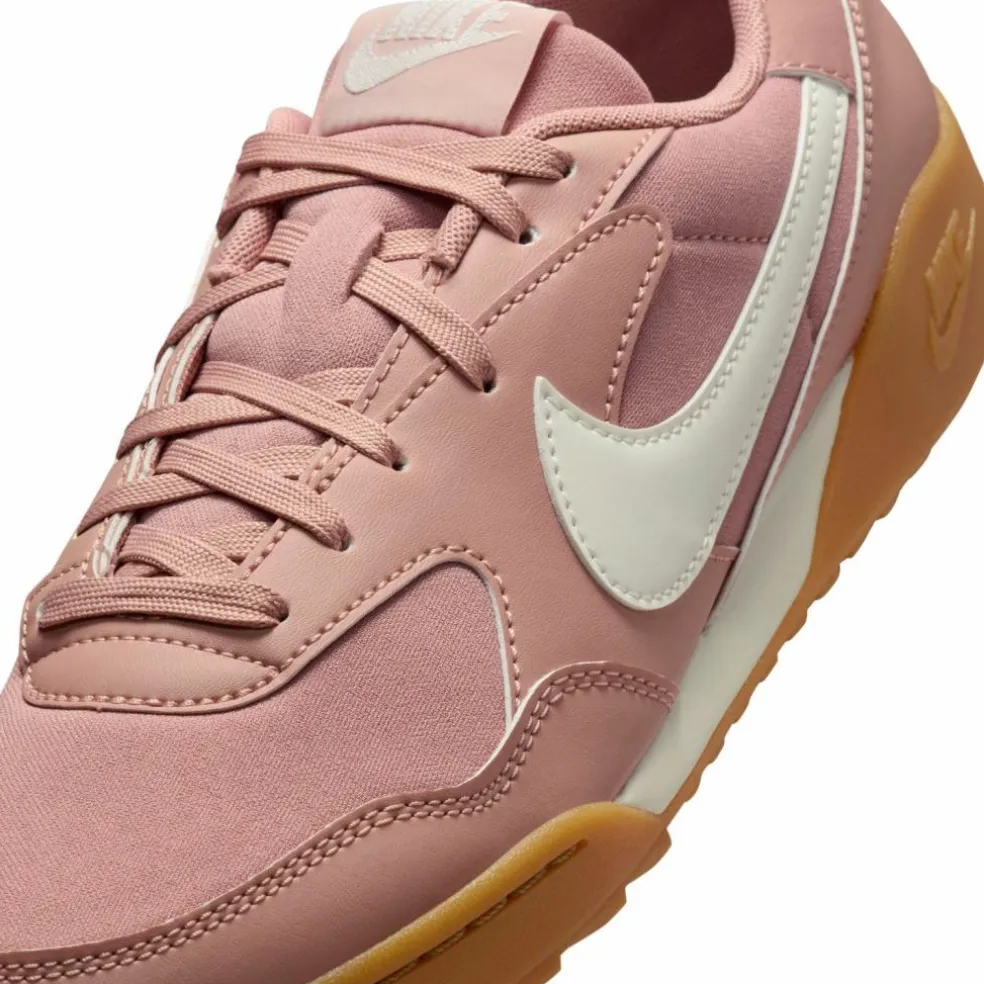 Nike · NIKE TERRA MANTA