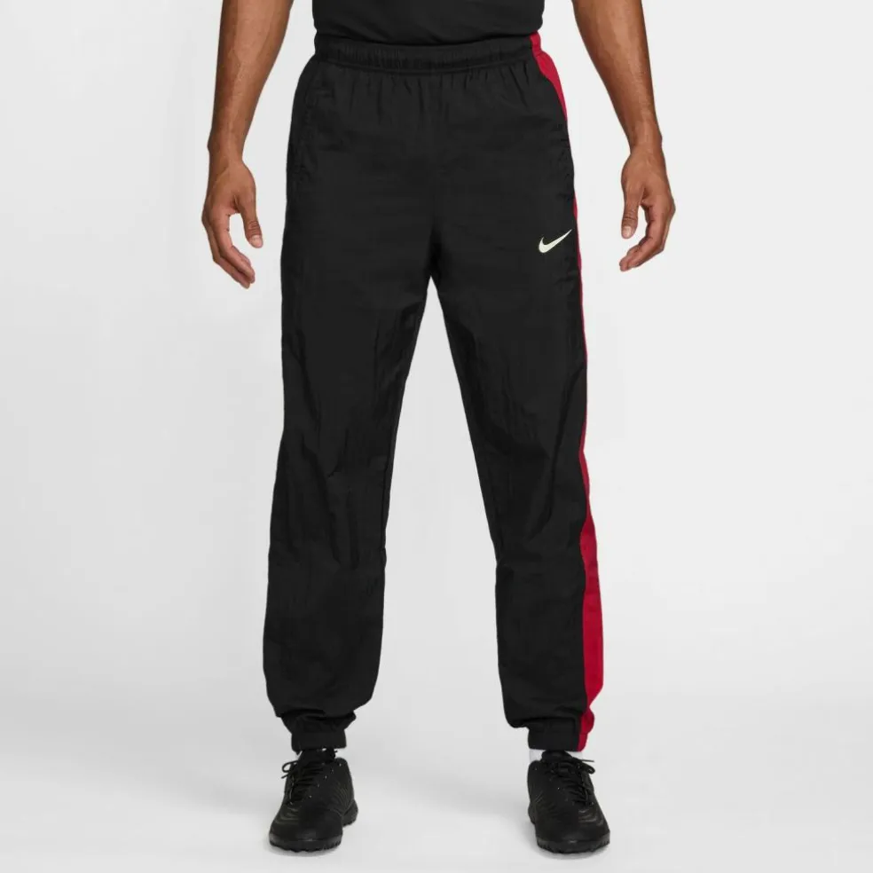 Nike · Nike Total90