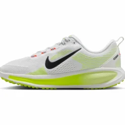 Nike · NIKE VOMERO 18 GS