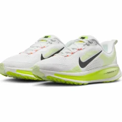 Nike · NIKE VOMERO 18 GS