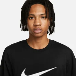 Nike · NSW