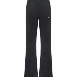 Nike · NSW