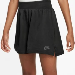 Nike · NSW