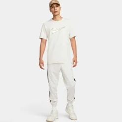 Nike · NSW