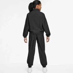 Nike · NSW