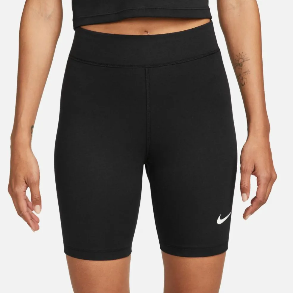 Nike · NSW