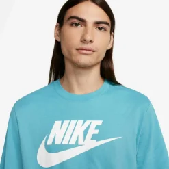 Nike · NSW Icon Futura